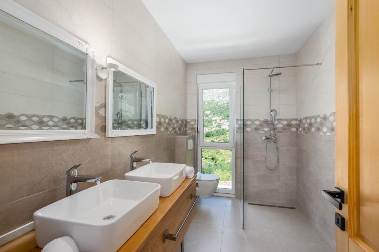 Villa Dorso With Heated Pool Klis Exterior foto